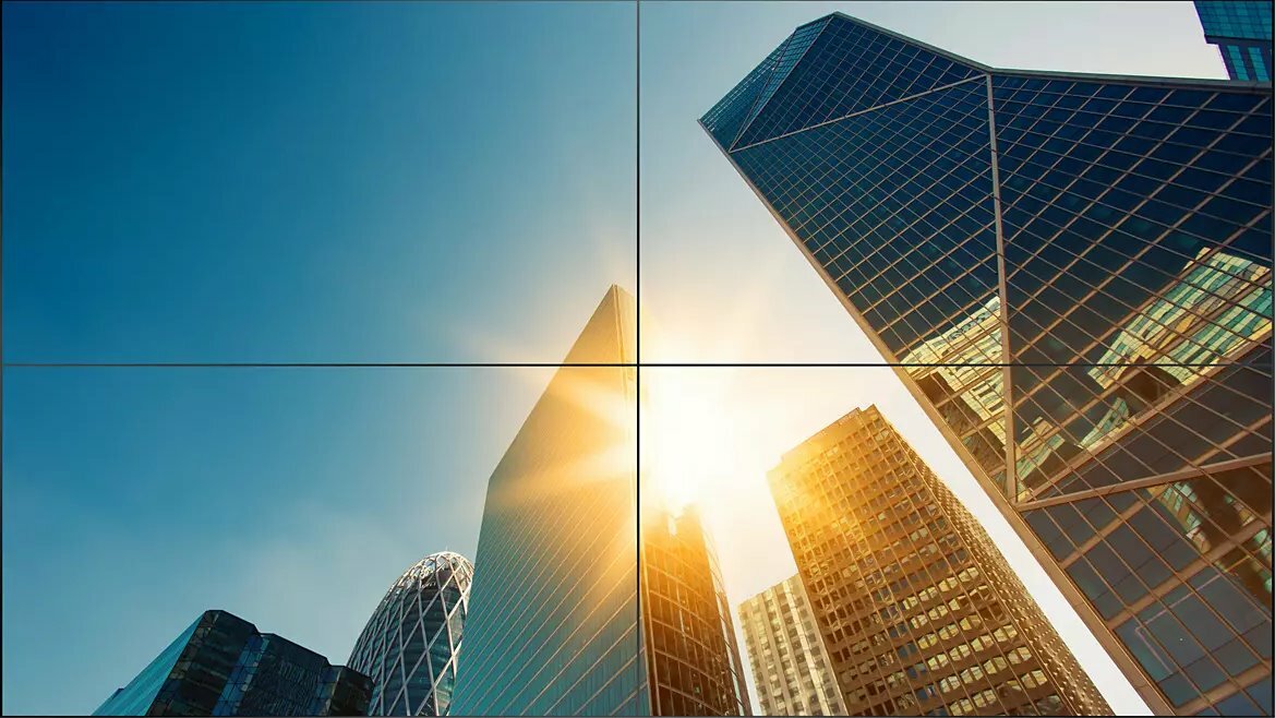 Видеостена из LCD панелей 2х2 Видеостена из LCD панелей 2х2